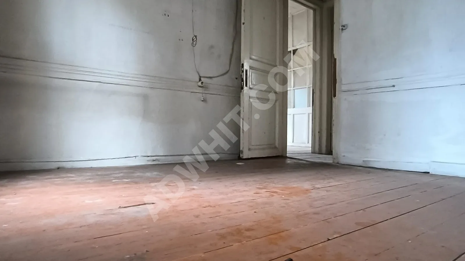 İSTANBUL KADIKÖY KIZILTOPRAKTA SATILIK MÜSTAKİL EV görsel 17