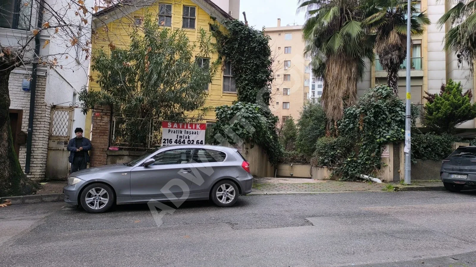 İSTANBUL KADIKÖY KIZILTOPRAKTA SATILIK MÜSTAKİL EV görsel 2