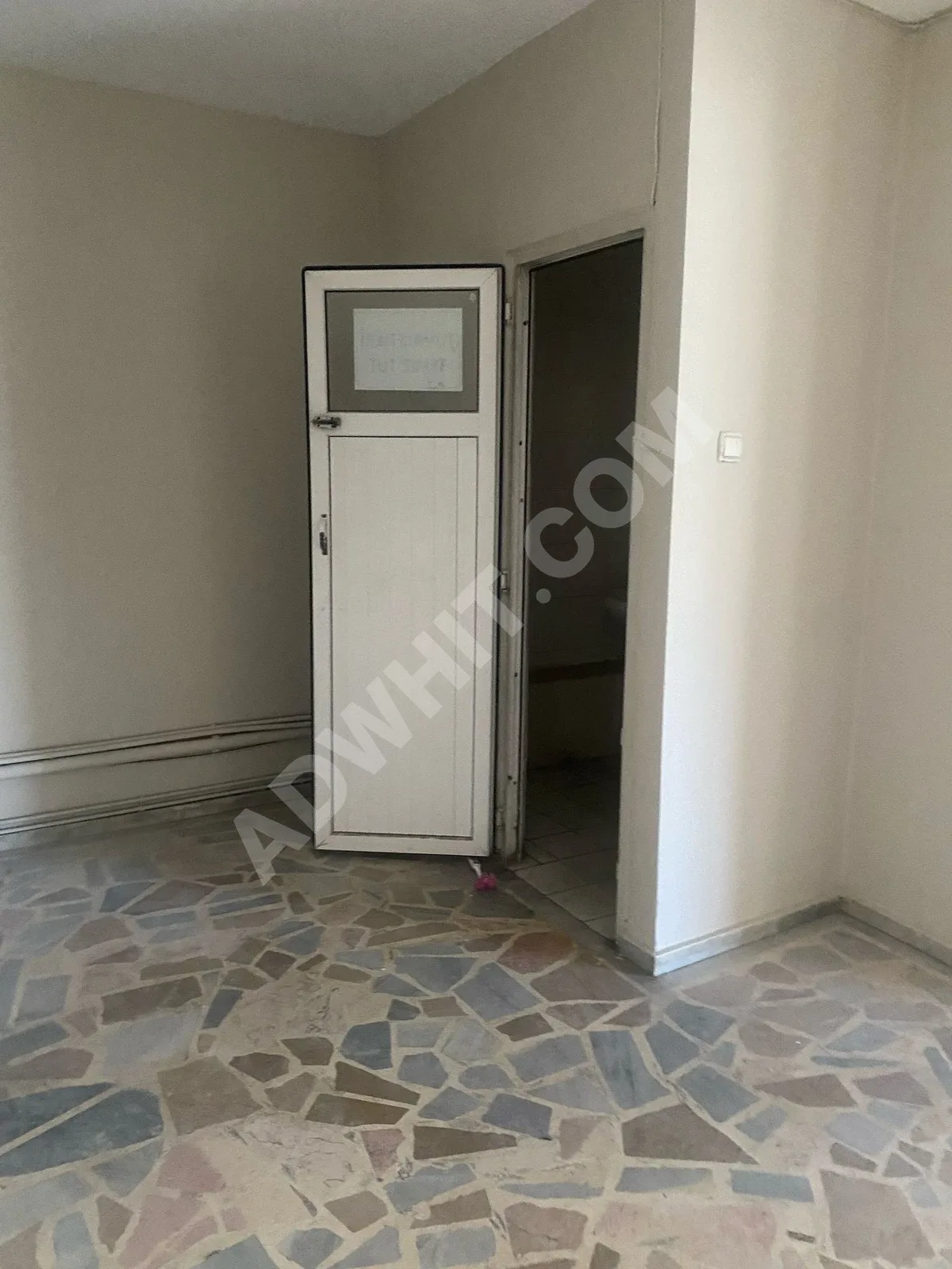 İNÖNÜ MAH. 150+150 M2 TOPLAM 300M2 KİRALIK DEPO ATAŞEHİR görsel 10