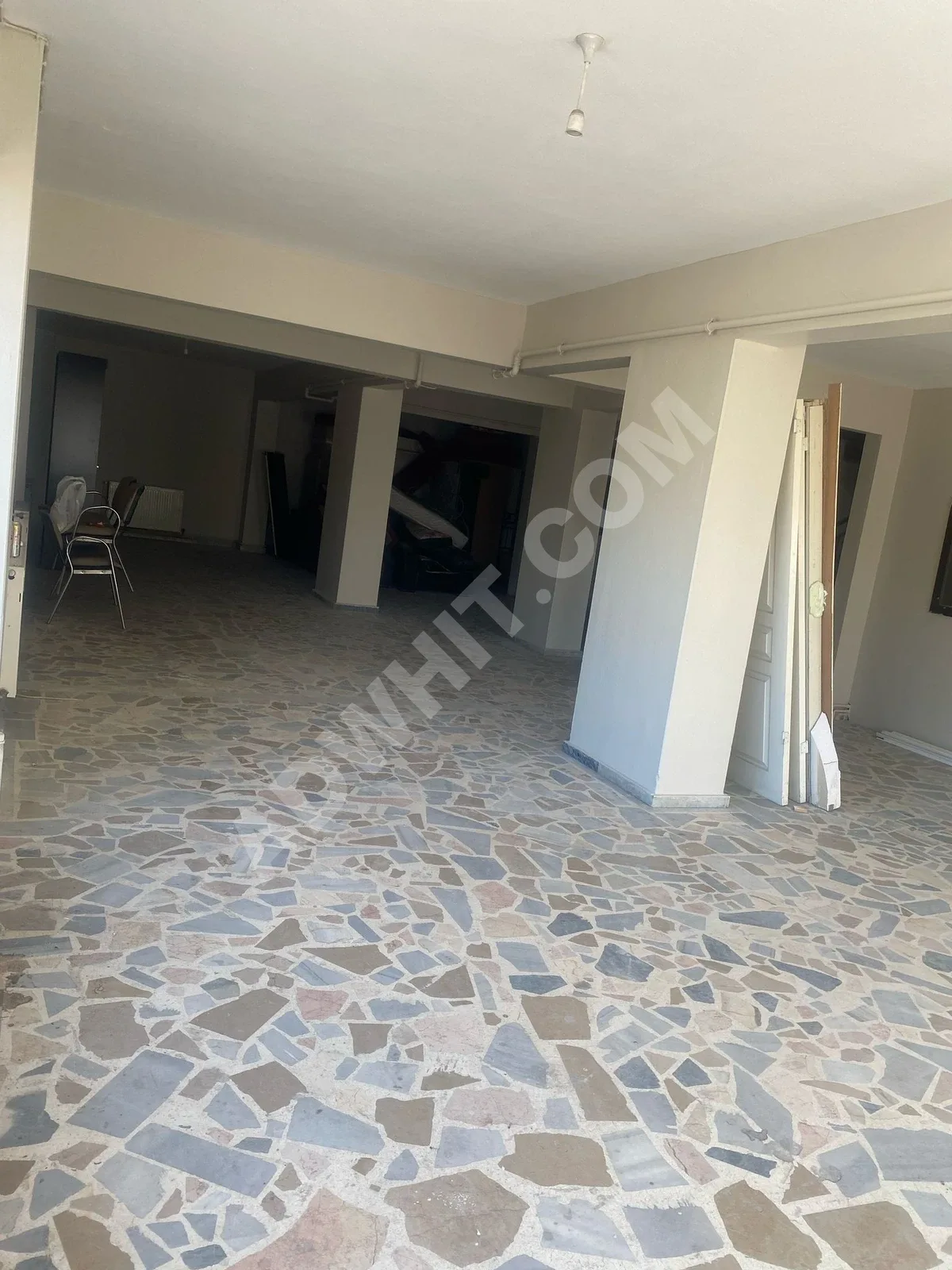 İNÖNÜ MAH. 150+150 M2 TOPLAM 300M2 KİRALIK DEPO ATAŞEHİR görsel 5