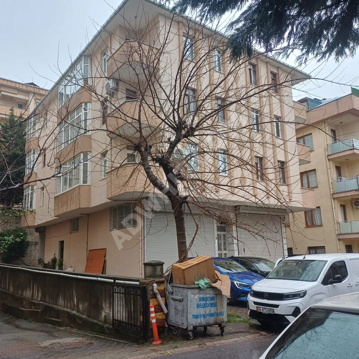 ATAŞEHİR İNÖNÜ MAHALLESİ METROYA YÜRÜME MESAFESİN.DE 3+1KİRALIK görsel 4