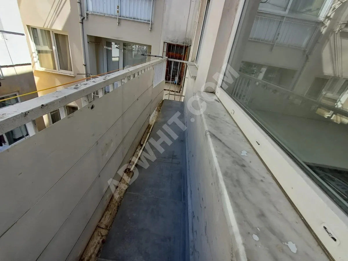 ÜSKÜDAR VALİDE-İ ATİK’TE EŞYALI KİRALIK 2+1 DAİRE görsel 25