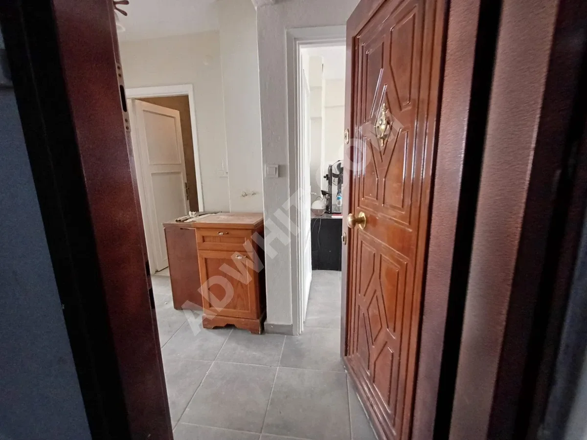 ÜSKÜDAR VALİDE-İ ATİK’TE EŞYALI KİRALIK 2+1 DAİRE görsel 7