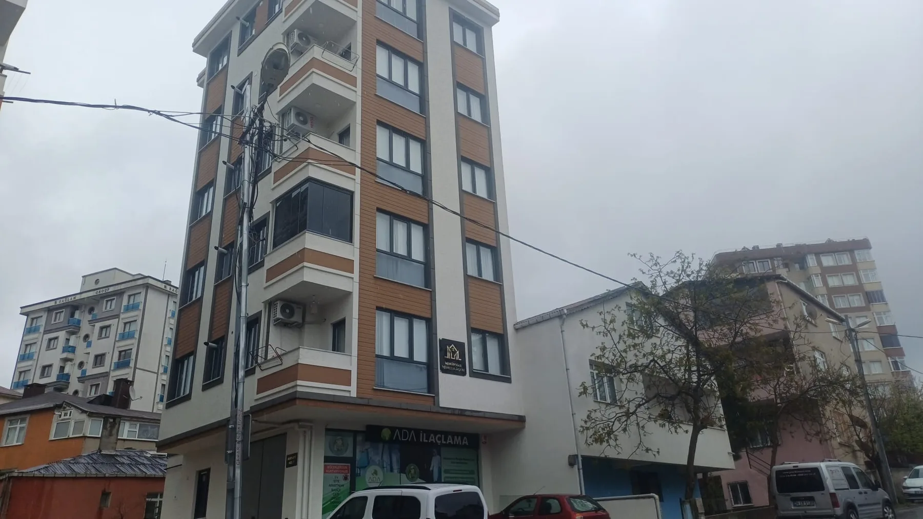 🏢 محل تجاري للبيع على شارع يوكاري دودولو في أُمرانية صورة 2