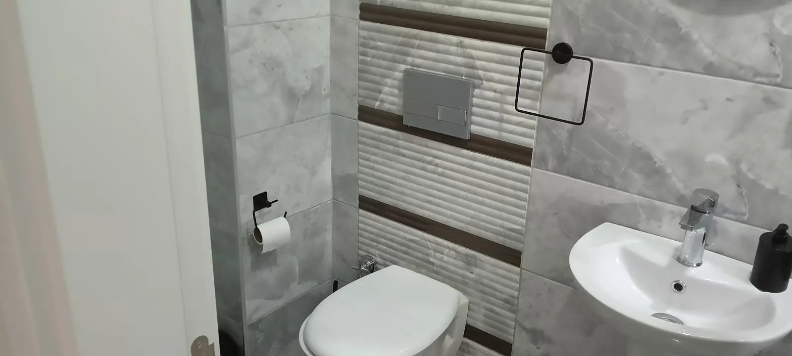 SAKARYA AKYAZI ÇAKIROĞLUNDA SATILIK MÜSTAKİL BAHÇELİ EV görsel 25
