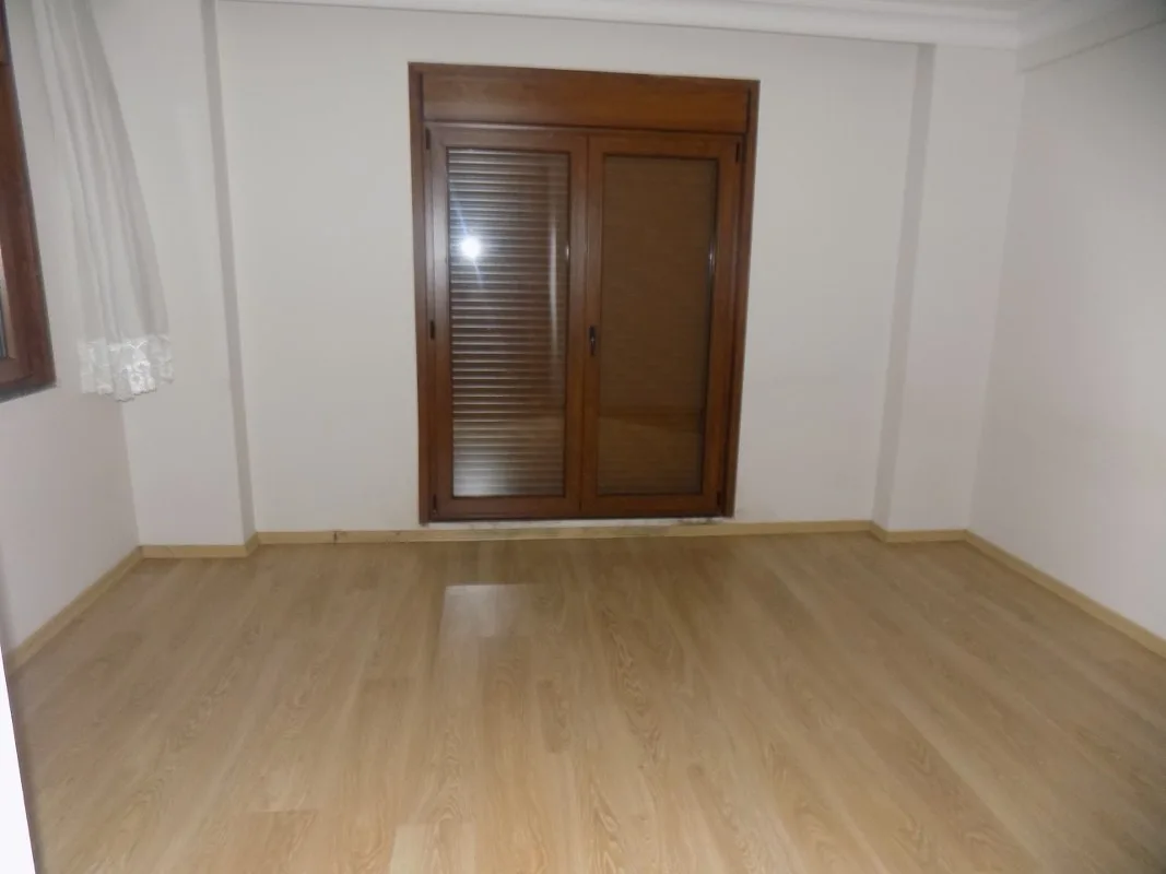 KARTAL SOĞANLIKDA TRİPLEKS İSKANLI MÜSKAKİL EV görsel 16