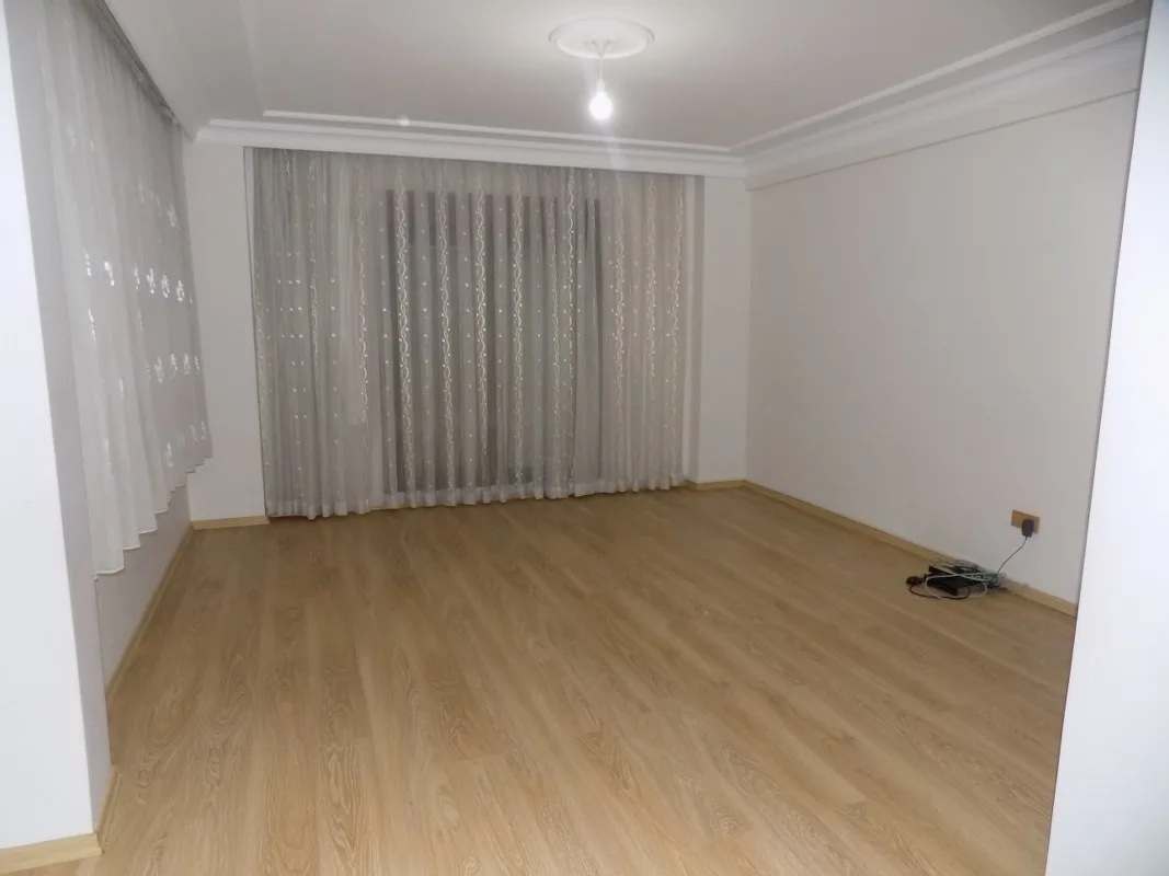 KARTAL SOĞANLIKDA TRİPLEKS İSKANLI MÜSKAKİL EV görsel 39