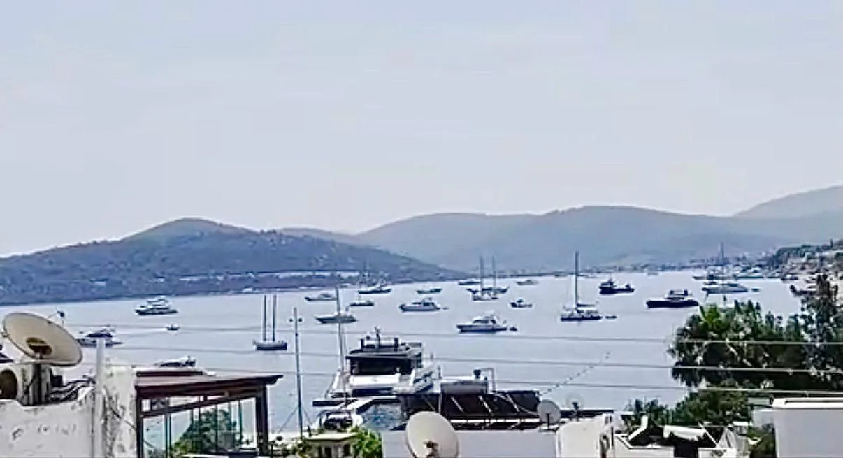TÜRKBÜKÜ’NDE DENİZE 40 METRE YAKININDA SATILIK VİLLA görsel 4