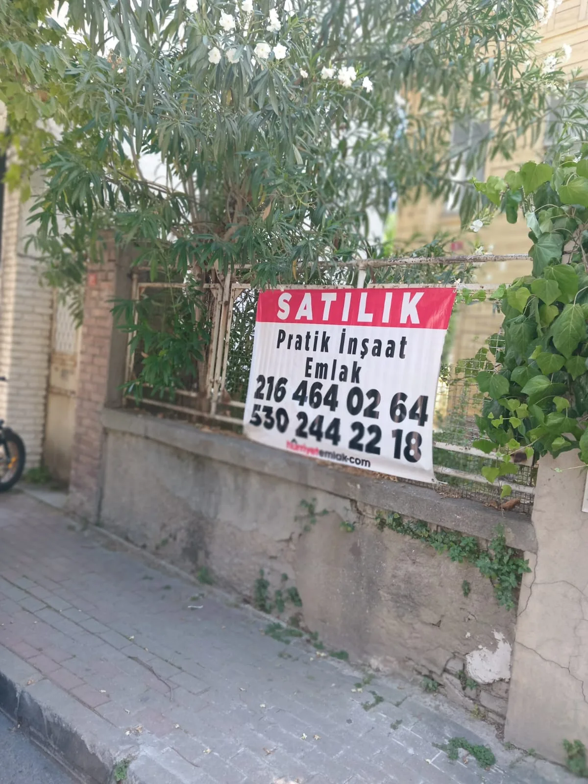 İSTANBUL KADIKÖY KIZILTOPRAKTA SATILIK MÜSTAKİL EV görsel 9